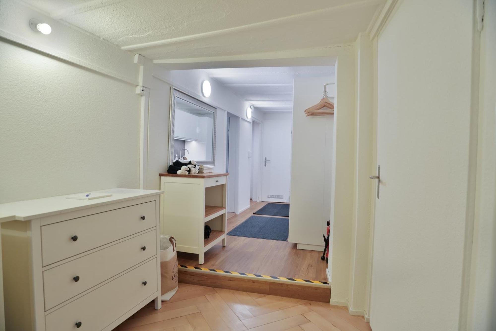 Cozy City Center, 4 Bedroom- 120Sq, 5Min Walk To Main Station Basel Exterior photo